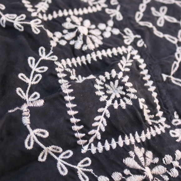 Johnny Was Pete & Greta Embroidered Pants - Picture 12 of 13